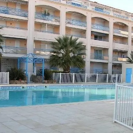 T2 Avec Coin Nuit, Piscine, Parking Securise, Proche - - Fr-1-251-743