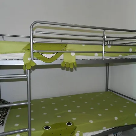 T2 Avec Coin Nuit, Piscine, Parking Securise, Proche - - Fr-1-251-743 Apartment *